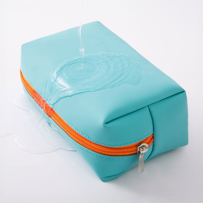 Travel Bag ★ Turquoise Nail Art Stencil MoYou London