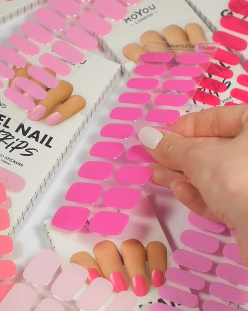 Gel Nail Strip ★ Red-Handed Gel Nail Wraps MoYou London
