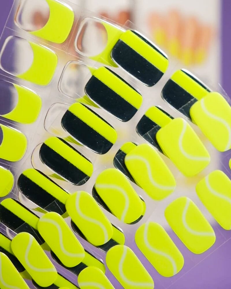 Gel Nail Strip ★ 15 Love Gel Nail Strips MoYou London