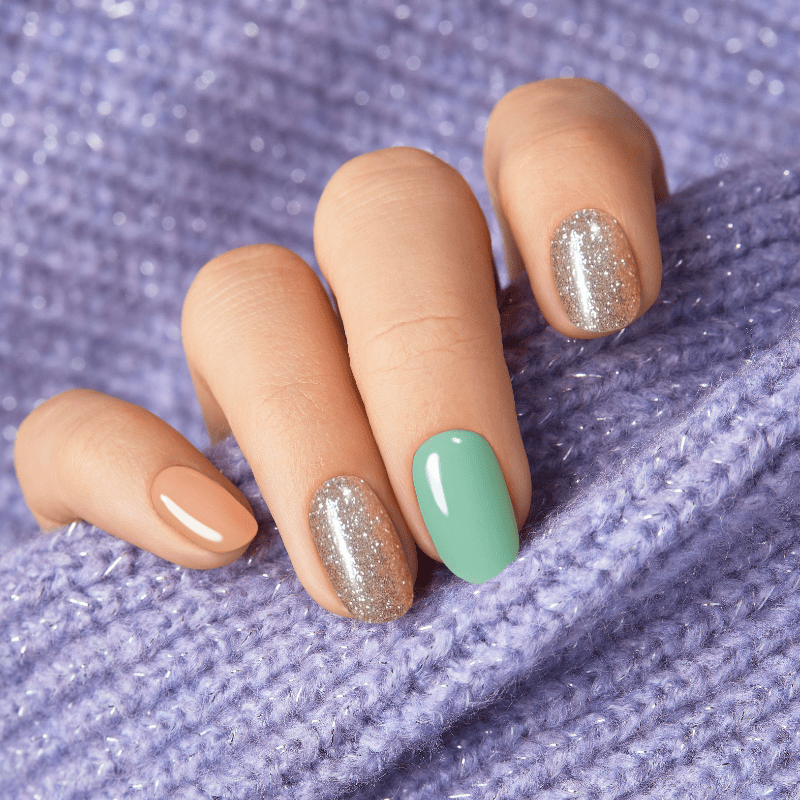 Gel Nail Strip ★ Pillow Fight Gel Nail Strips MoYou London