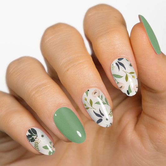 Gel Nail Strip ★ Blooming Gel Nail Strips MoYou London 