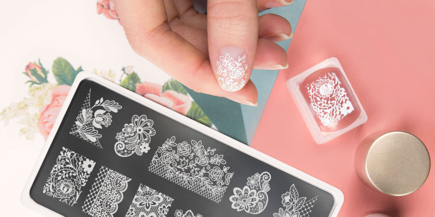 White Lace Elegant Spring Stamping Nail Art Manicure