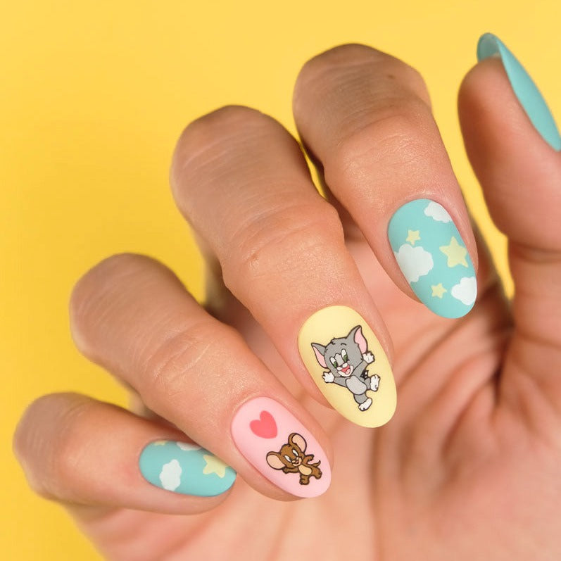 Tom & Jerry nails popular