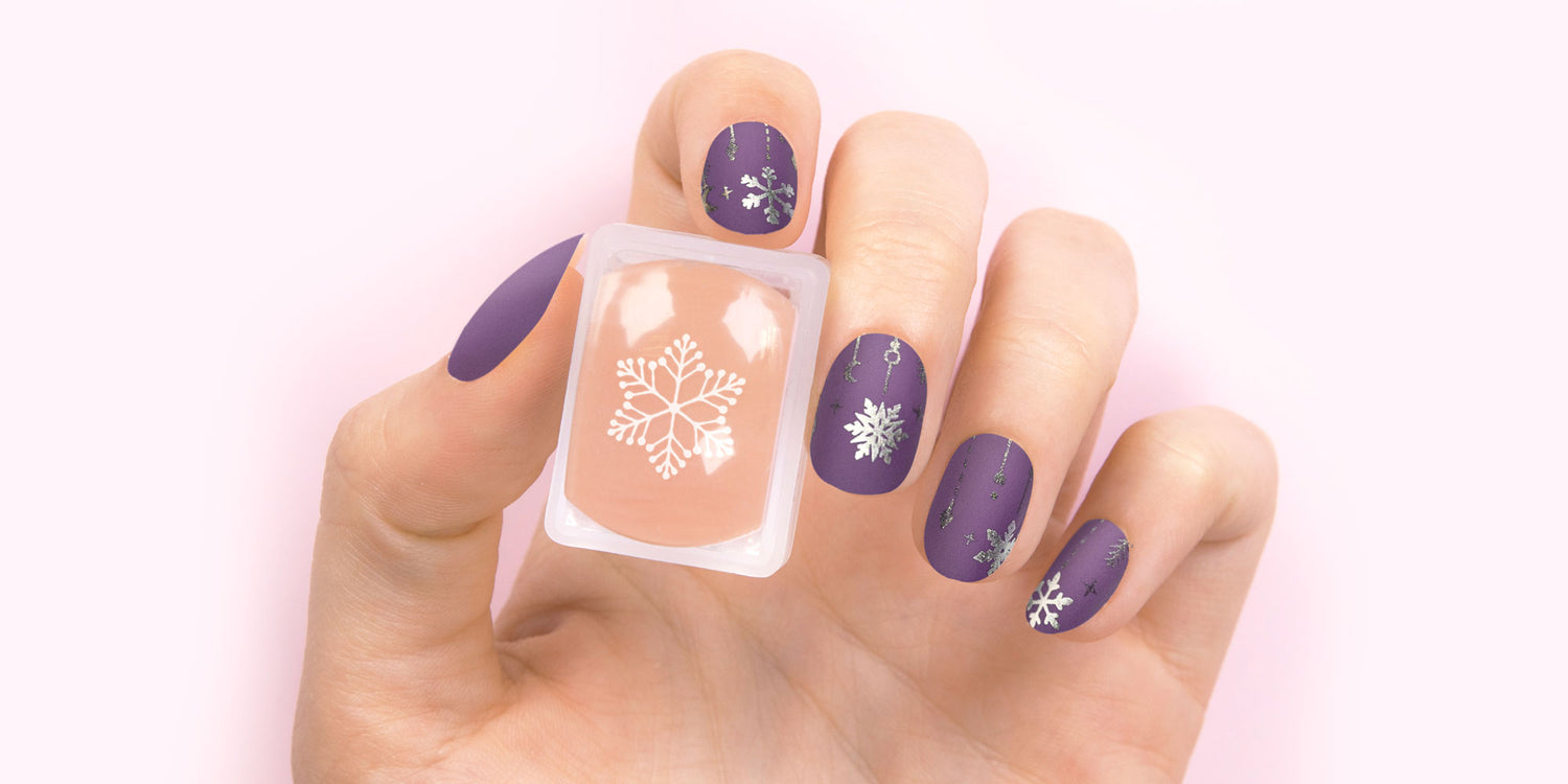 Purple & Silver Winter Snowflakes Manicure