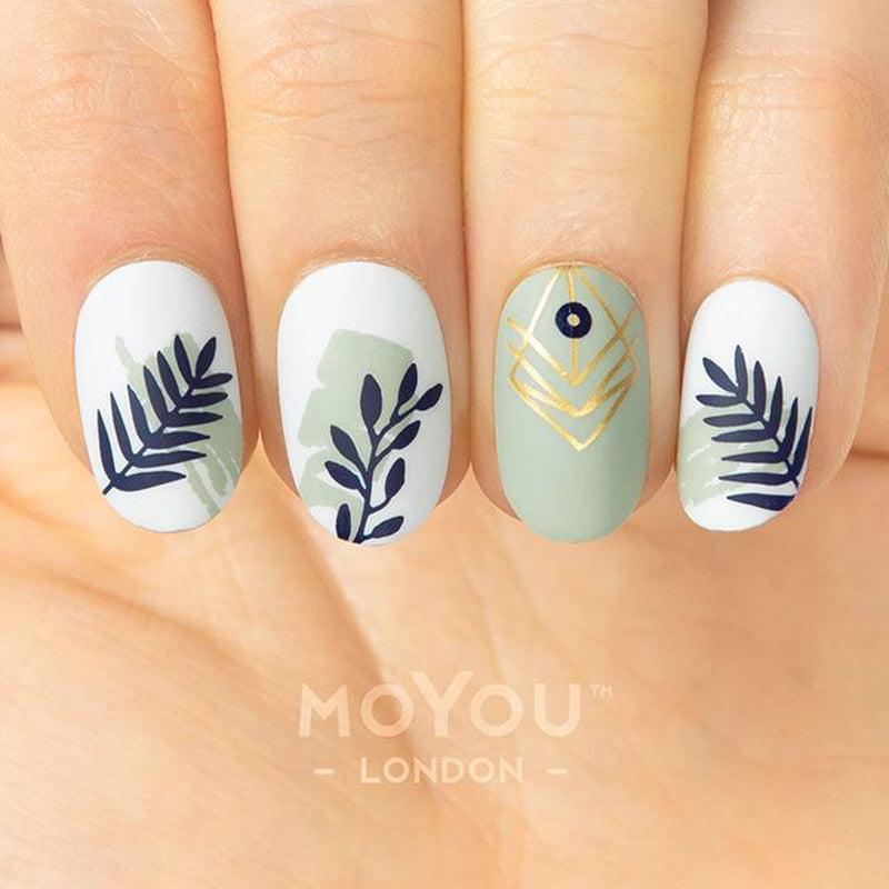 Crystal 07 | MoYou London Stamping Nail-art Stencils manicure